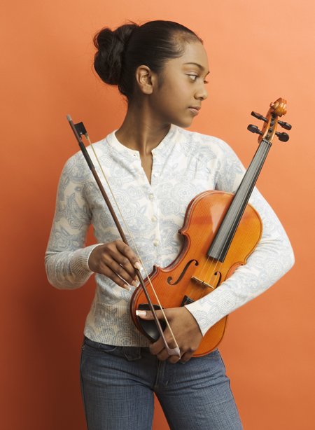 Image of girl with violin