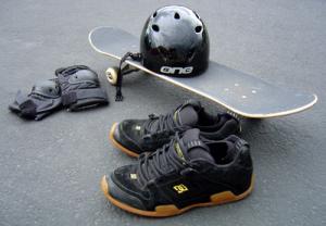 skateboard safety equipment